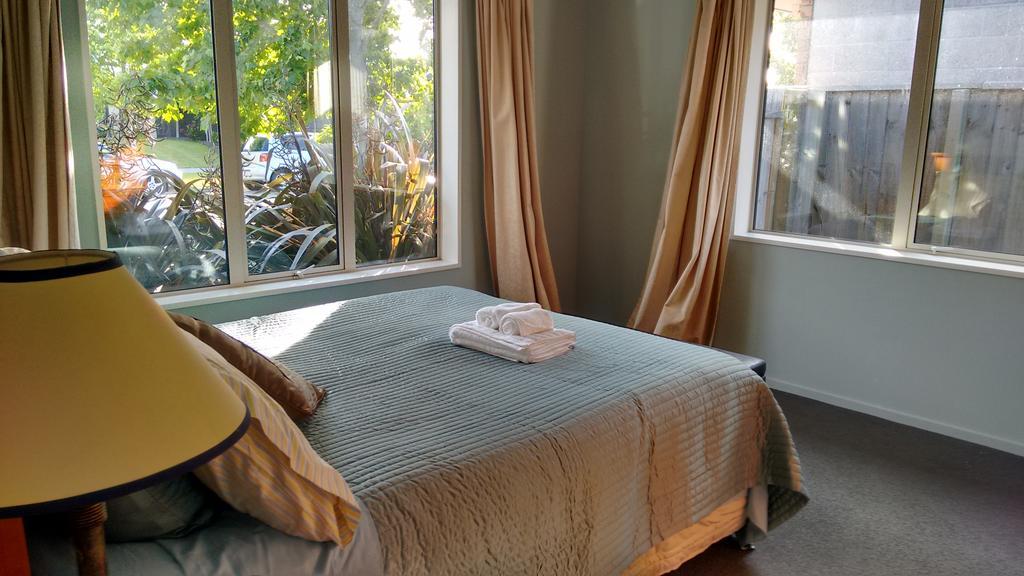 Delamain Holiday House And B&B Κράισττσερτς Εξωτερικό φωτογραφία